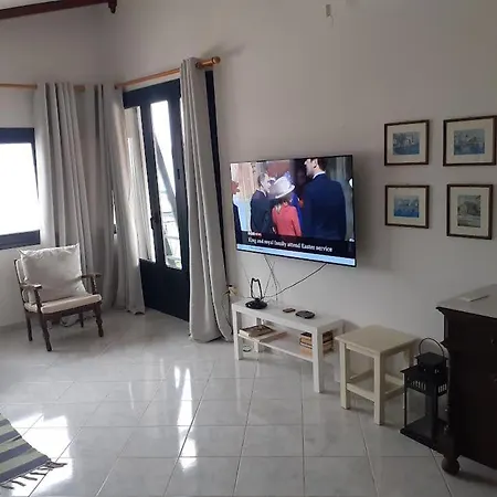 Beautiful Penthouse Appartement Lixouri